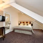 Marnie House Hotel