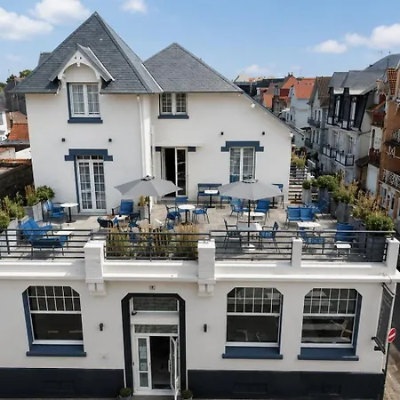 Hotel Marnie House 3*