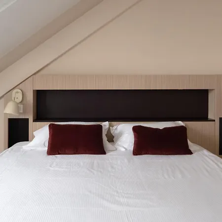 Marnie House Hotel
