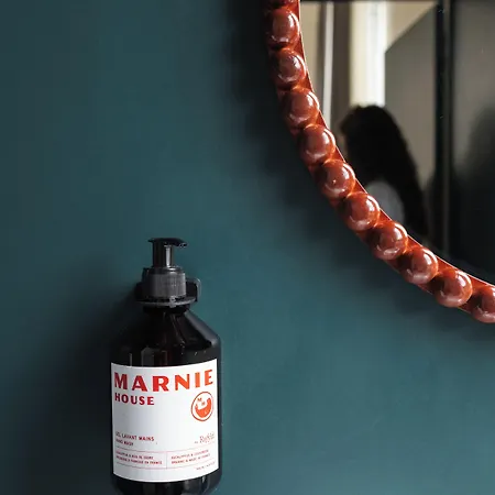 Marnie House Ξενοδοχείο 3*