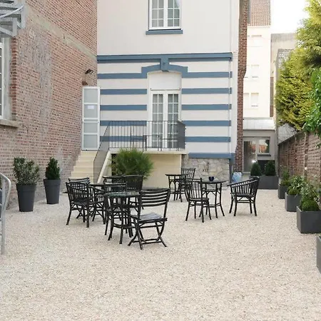 Castel Victoria Otel
